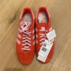 Brand New Adidas Spezials - W 10.5